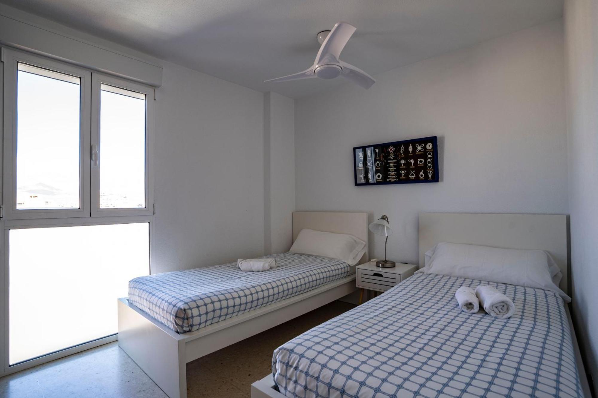 Apartamento Faro Blanco Alicante Dış mekan fotoğraf